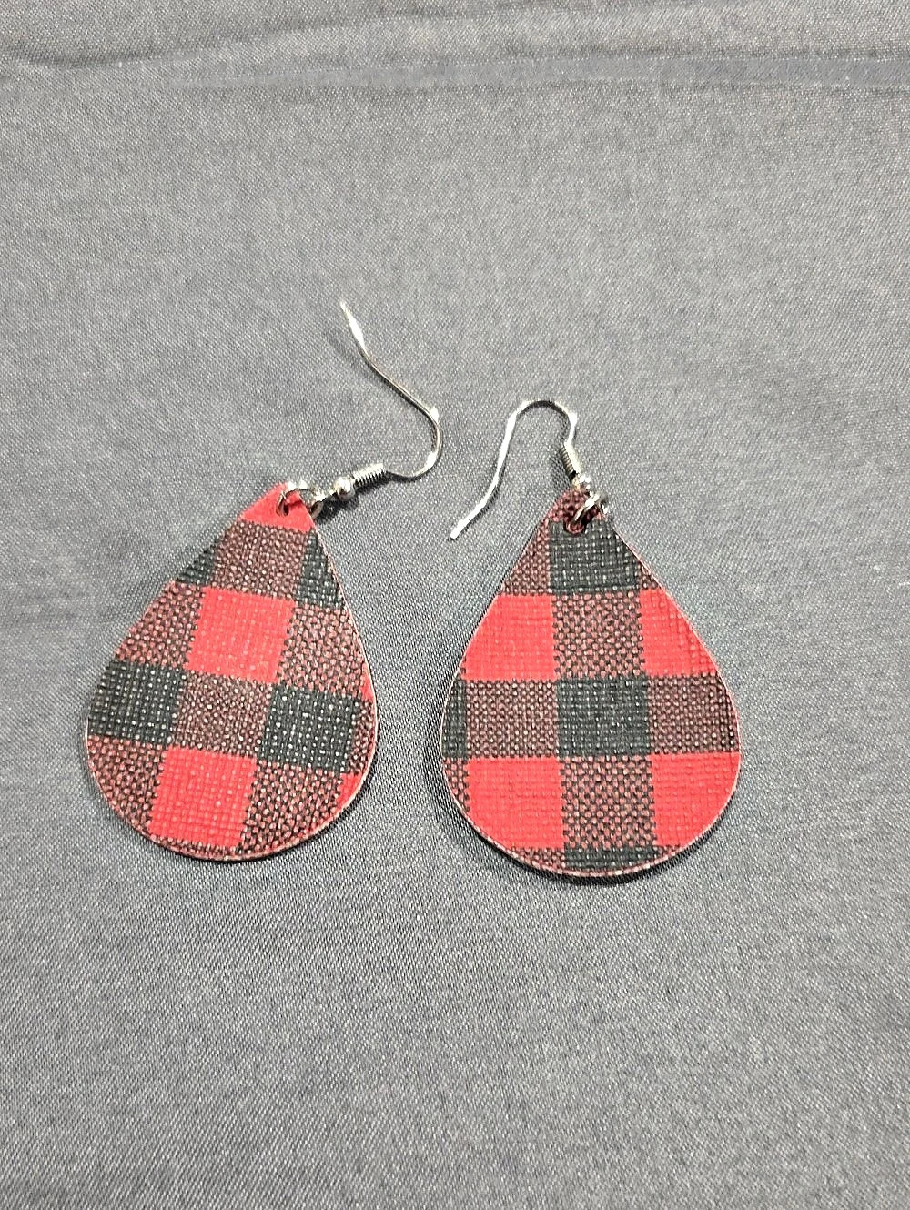Red & Black Plaid Teardrop Earrings